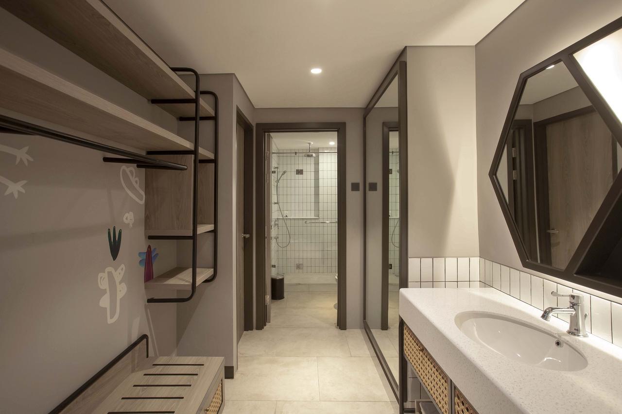 Artotel Yogyakarta Kejayan Ngoại thất bức ảnh